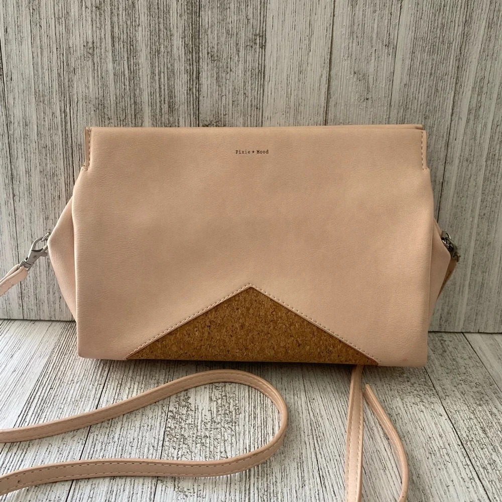Pixie Mood blush pink and cork vegan bag